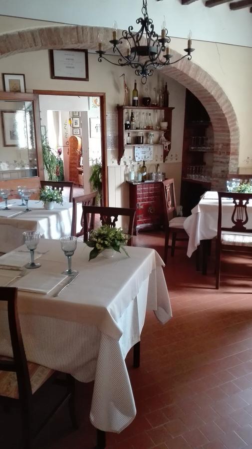 Вілла La Romita Ospitalita Rurale Familiare Montisi Екстер'єр фото