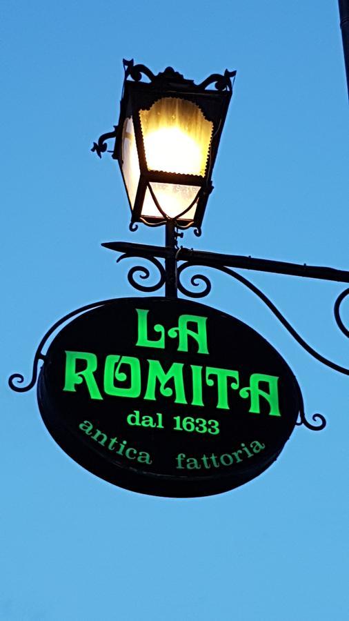 Вілла La Romita Ospitalita Rurale Familiare Montisi Екстер'єр фото